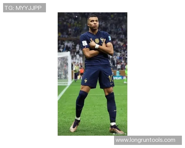 姆巴佩领衔法国队重返巅峰之路球迷期待他的精彩表现与未来成就