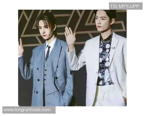 邹雨宸的艺术之路：从青涩学子到当代舞台的璀璨明星